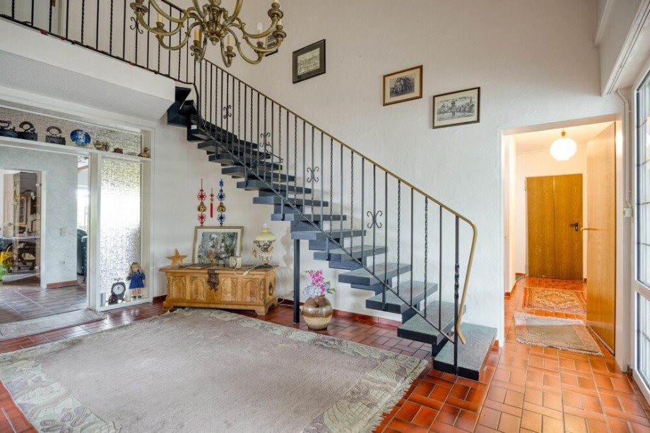 Flur EG Einfamilienhaus Wermelskirchen / Dh�nn