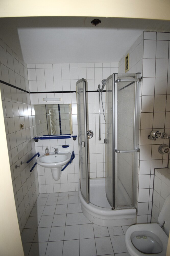 Bad Etagenwohnung Bergisch Gladbach / Refrath