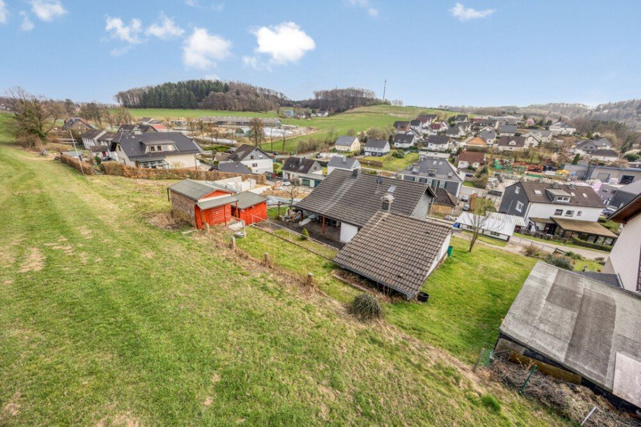Lage Einfamilienhaus Wipperf�rth / Ohl