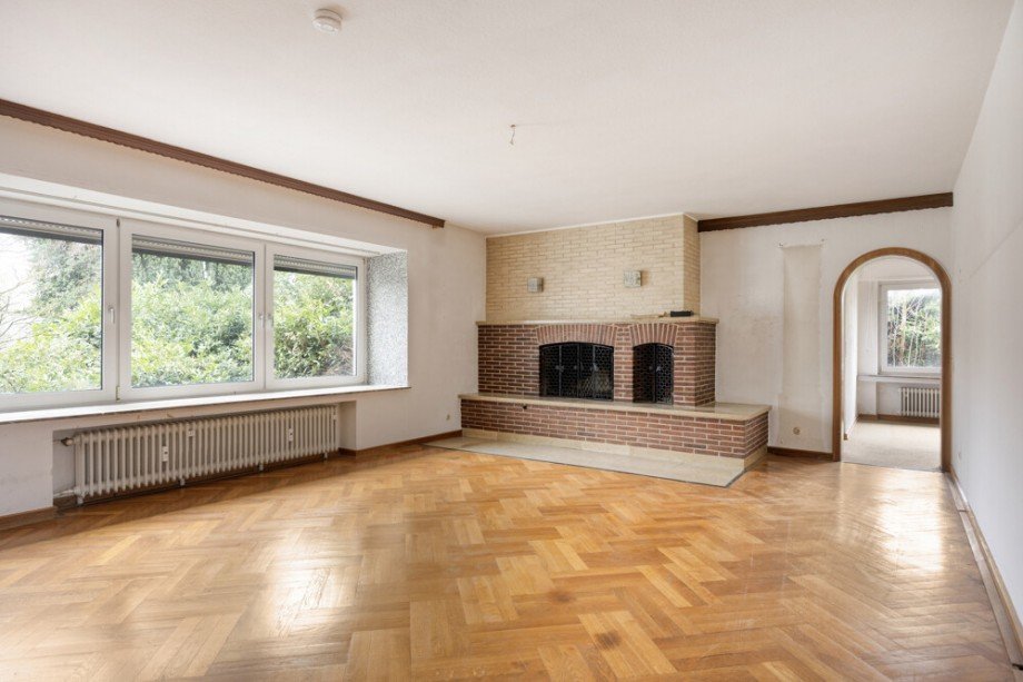 Wohnen / Kamin Mehrfamilienhaus Odenthal / Eikamp