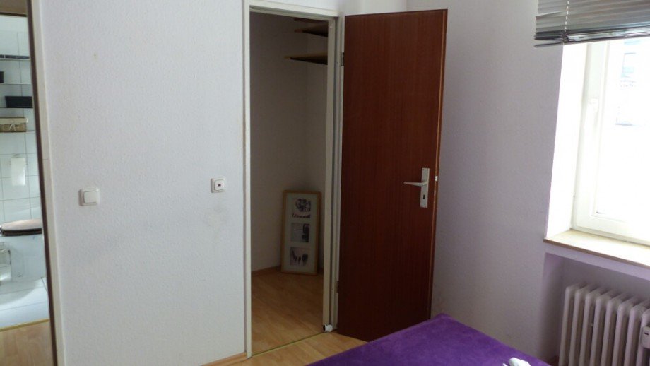 Abstellraum- Schlafen Etagenwohnung K�ln Deutz