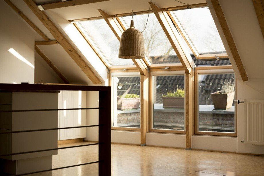 Essen - Ausgang Dachterrasse Mehrfamilienhaus Bergisch Gladbach