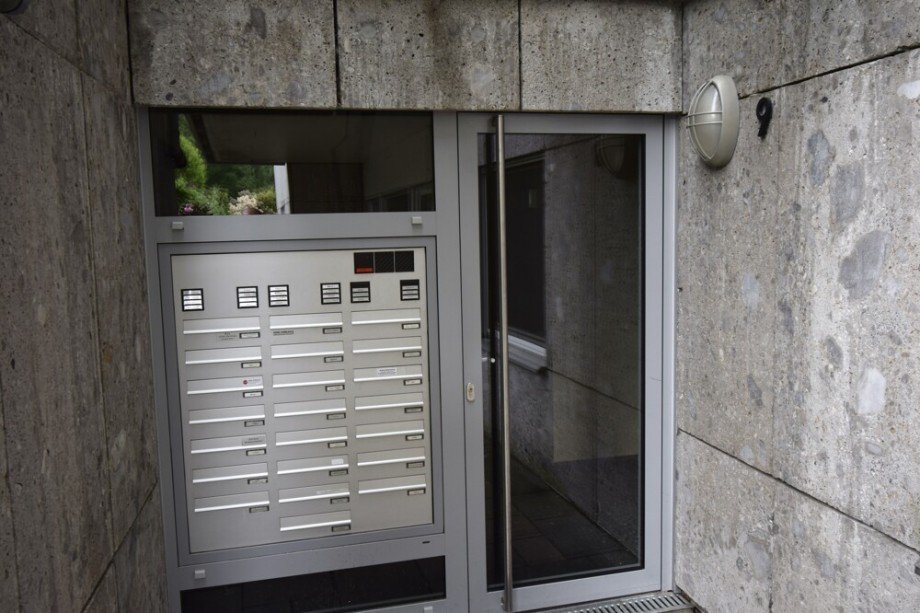 Eingang Etagenwohnung Bergisch Gladbach / Refrath