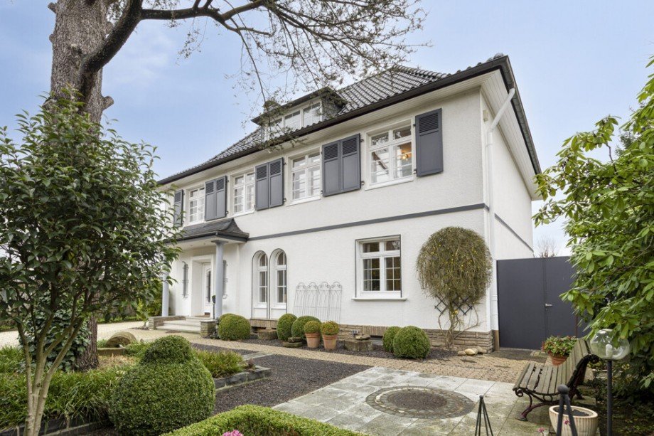 Voderansicht rechts Haus Wuppertal