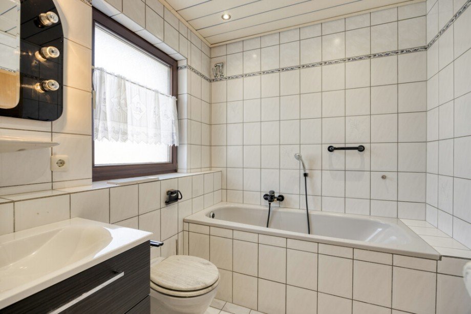 Bad Reihenendhaus Remscheid / Lennep