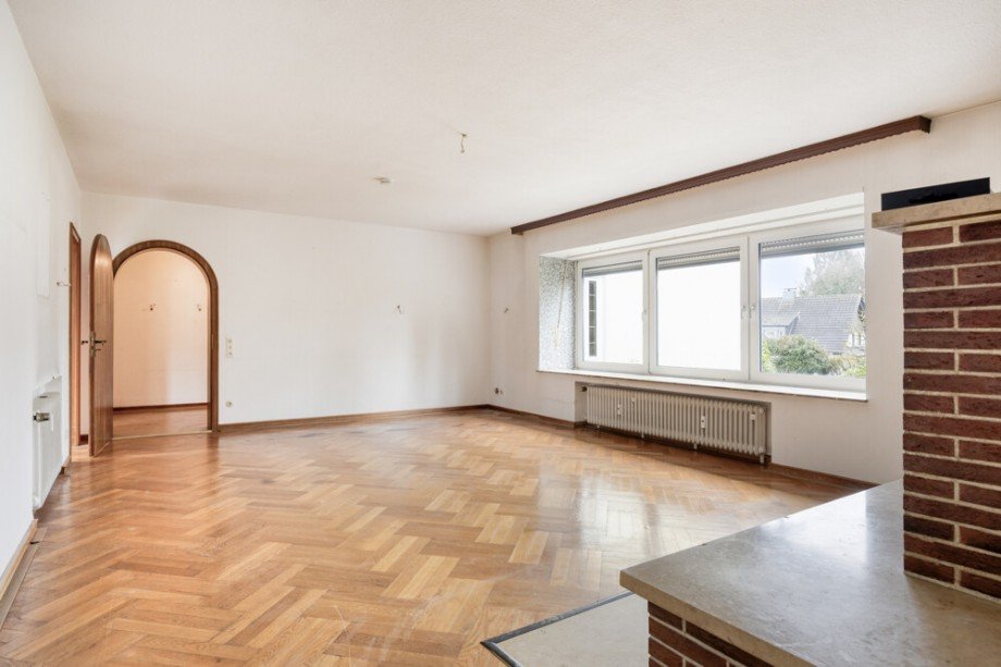 Wohn / Kamin Mehrfamilienhaus Odenthal / Eikamp