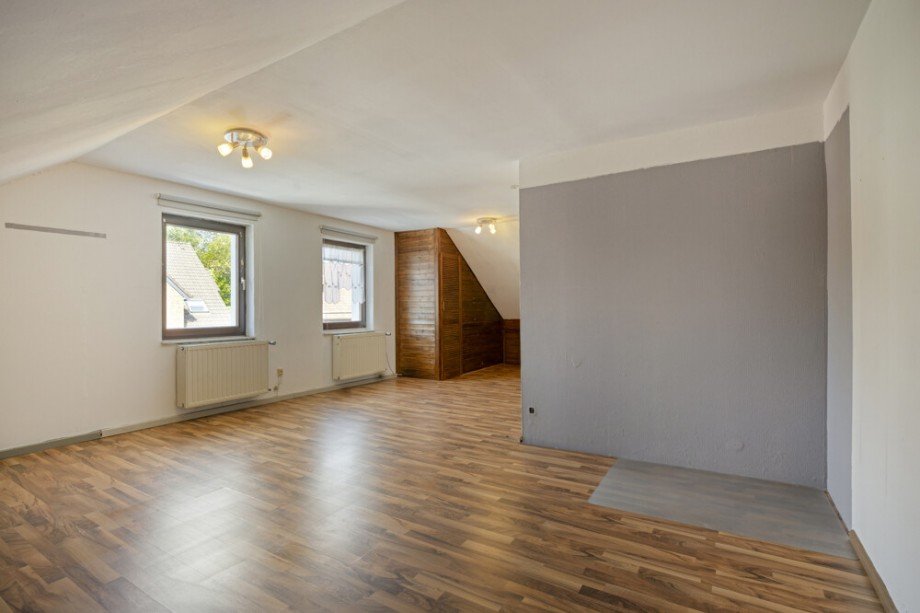 Dachgeschoss Reihenendhaus Remscheid / Lennep