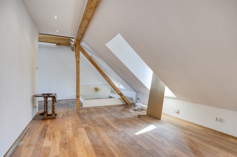 Dachgeschoss Wohn- / Gesch�ftshaus Leverkusen / Opladen