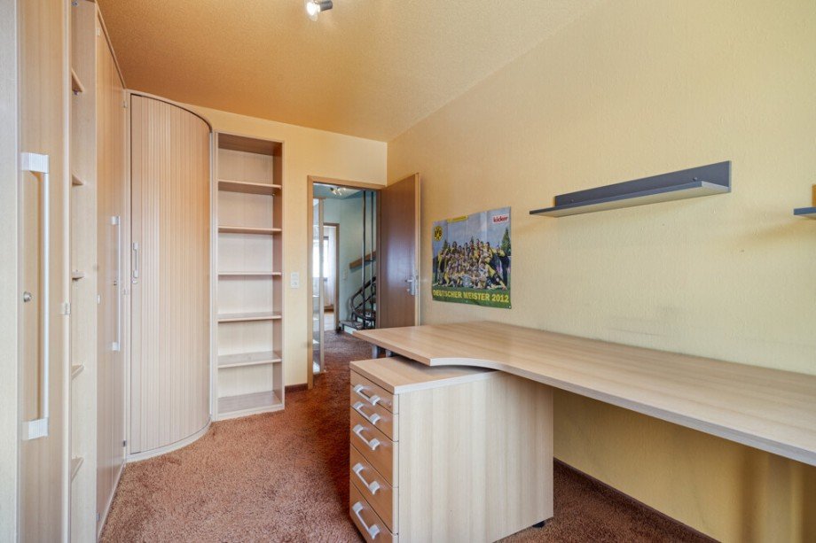Kind Reihenendhaus Remscheid / Lennep