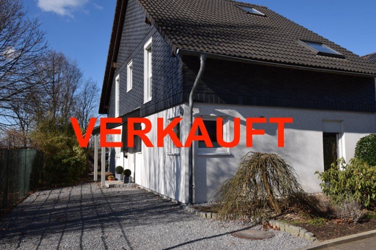 Verkauft Wermelskirchen / Dabringhausen Einfamilienhaus Sch�nes Einfamilienhaus auf Erbbaurechtsgrundst�ck in guter Lage von Dabringhausen
