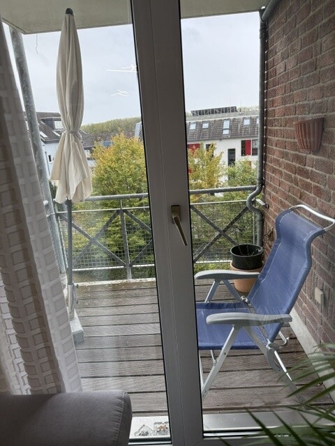 Ausgang Balkon Etagenwohnung K�ln