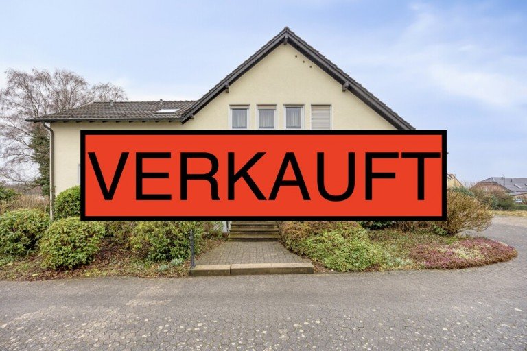Verkauft Odenthal / Eikamp Mehrfamilienhaus Gro�z�giges Einfamilienhaus mit zwei Einliegerwohnungen in Odenthal Eikamp